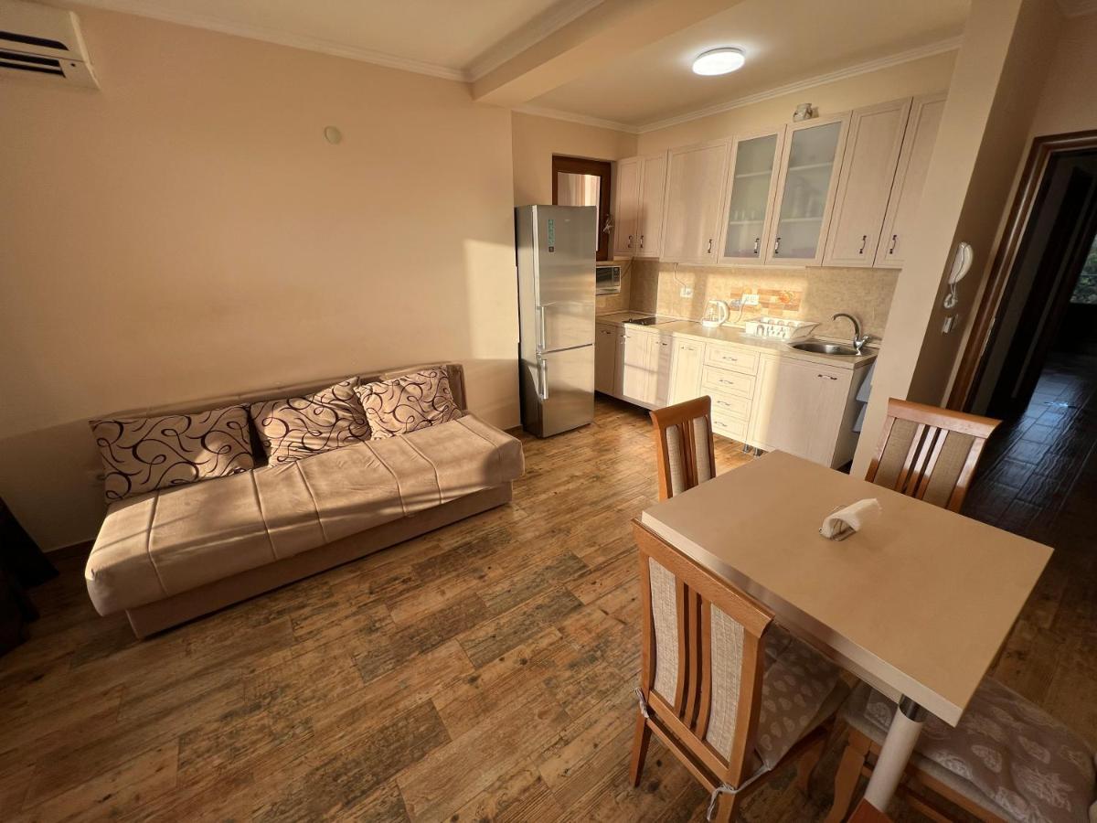 Apartment Sea View Dobra Voda Kültér fotó